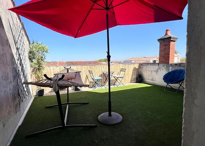 Magnifique Avec Vue Sur Le Vieux-port Et Terrasse Privee Sans Vis-a-vis *